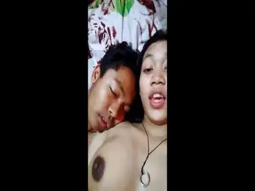 Kemesraan Sejoli Cantik Di Kamar Tidur 2026